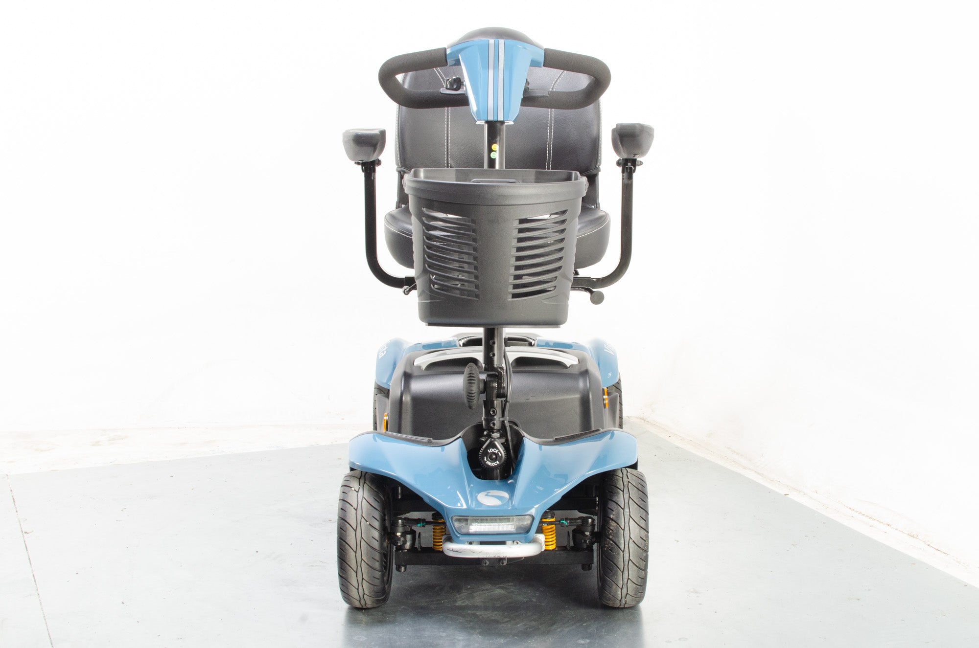 Rascal Vista DX Used Electric Mobility Scooter Transportable Long Range Boot Folding