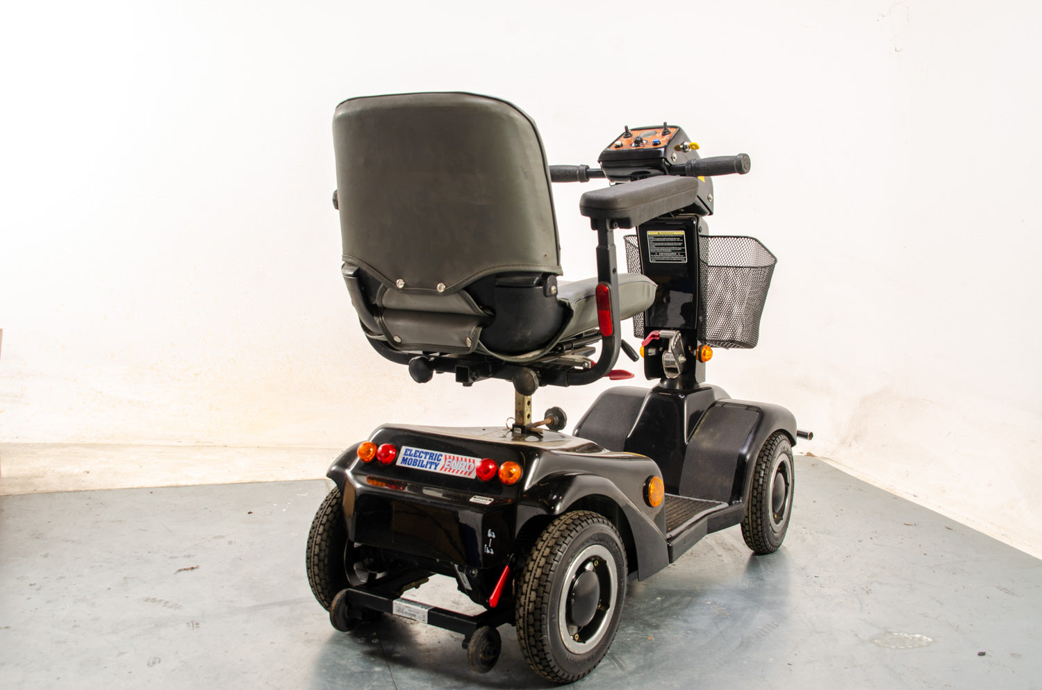 Rascal 388XL All-Terrain Used Electric Mobility Scooter 6mph Road Pavement Suspension Black Secondary image