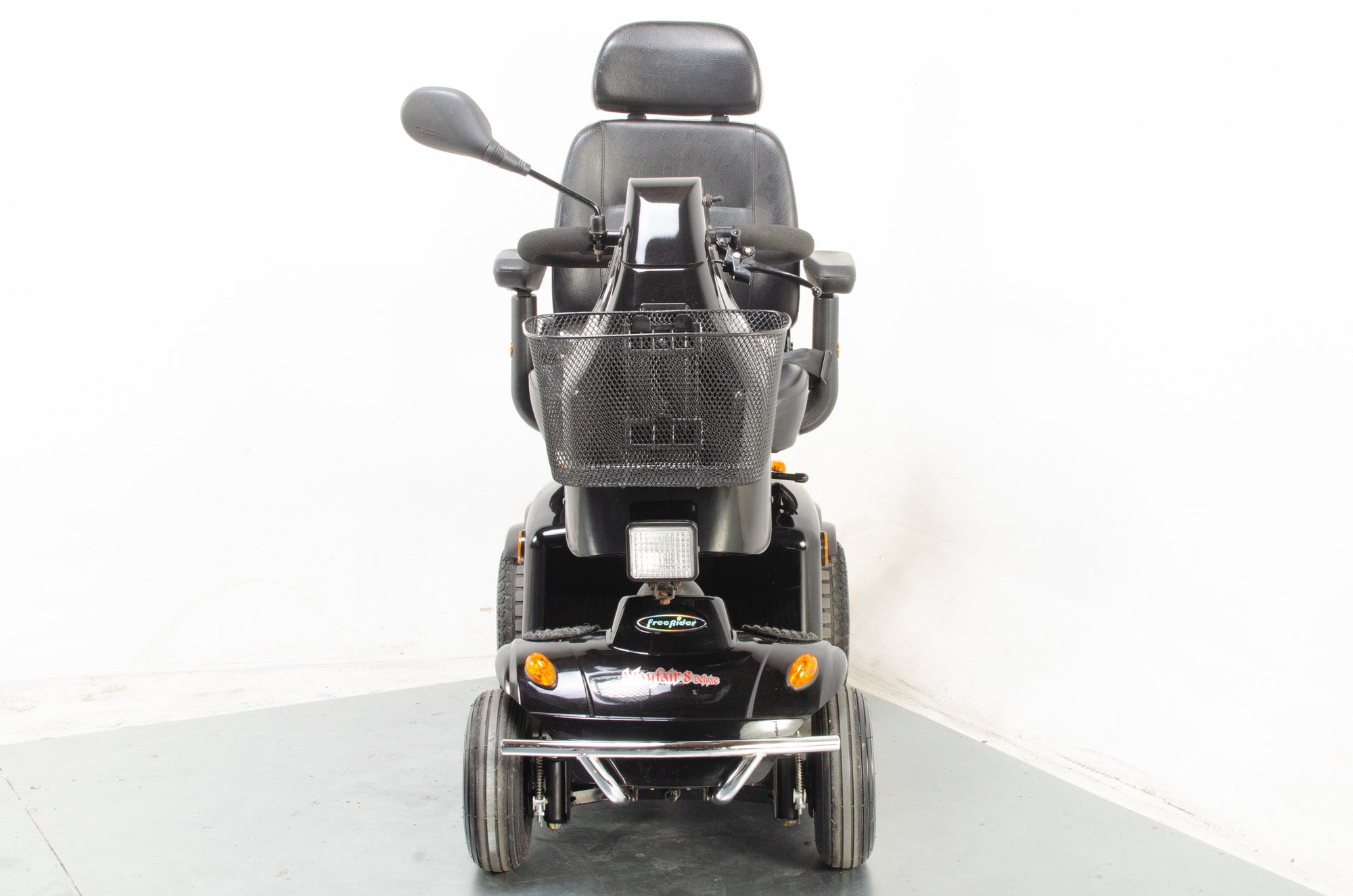 Freerider Mayfair Deluxe Used Electric Mobility Scooter 8mph Suspension Road Pneumatic Secondary image