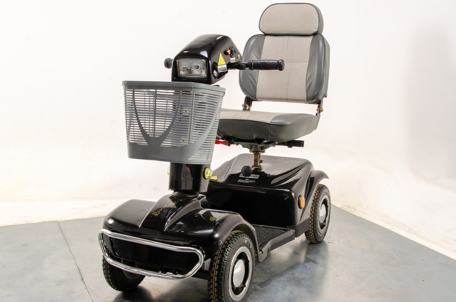 Rascal 388XL All-Terrain Used Electric Mobility Scooter 6mph Road Pave ...
