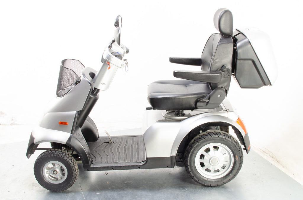 2015 TGA Breeze S4 8mph Large All Terrain Mobility Mobility Scooter