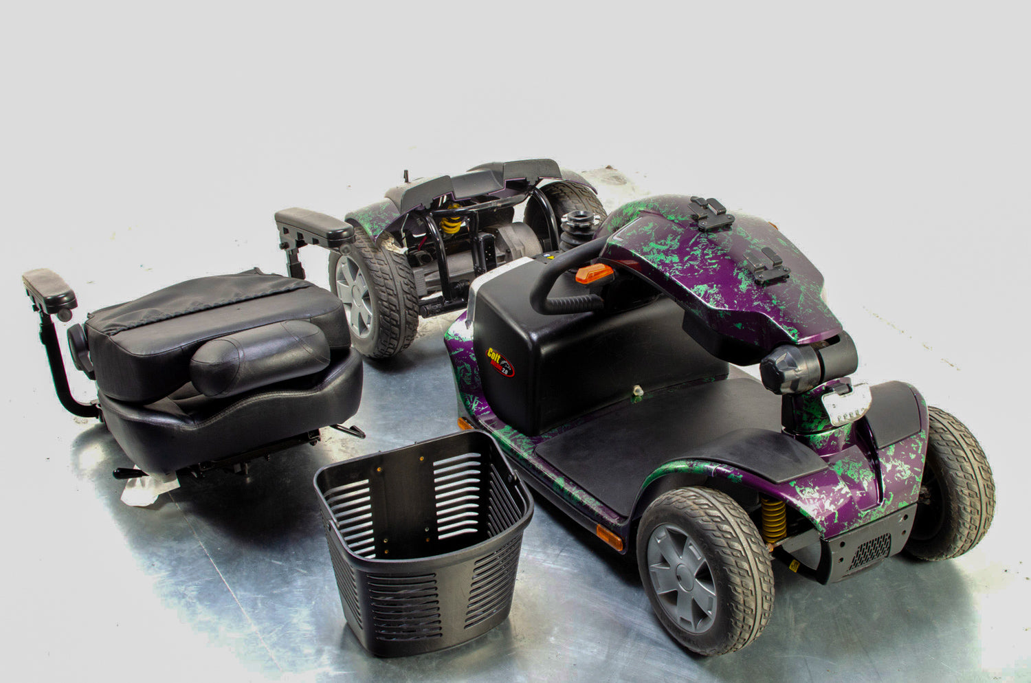 Pride Colt Deluxe 2.0 Electric Mobility Scooter Used Transportable Folding 6mph Road Pavement Secondary image