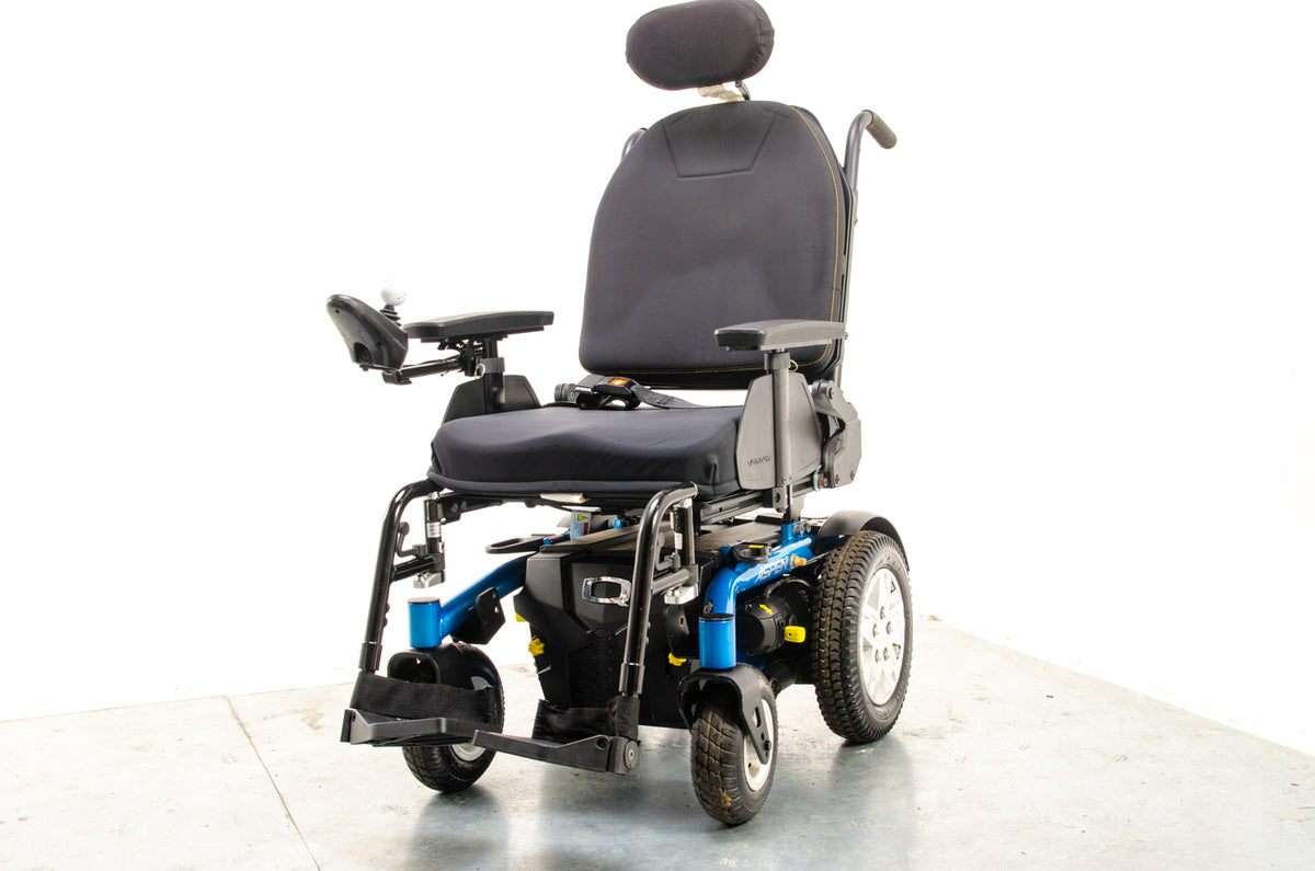 Pride Quantum Aspen Compact Powerchair Electric Wheelchair rear-wheel drive