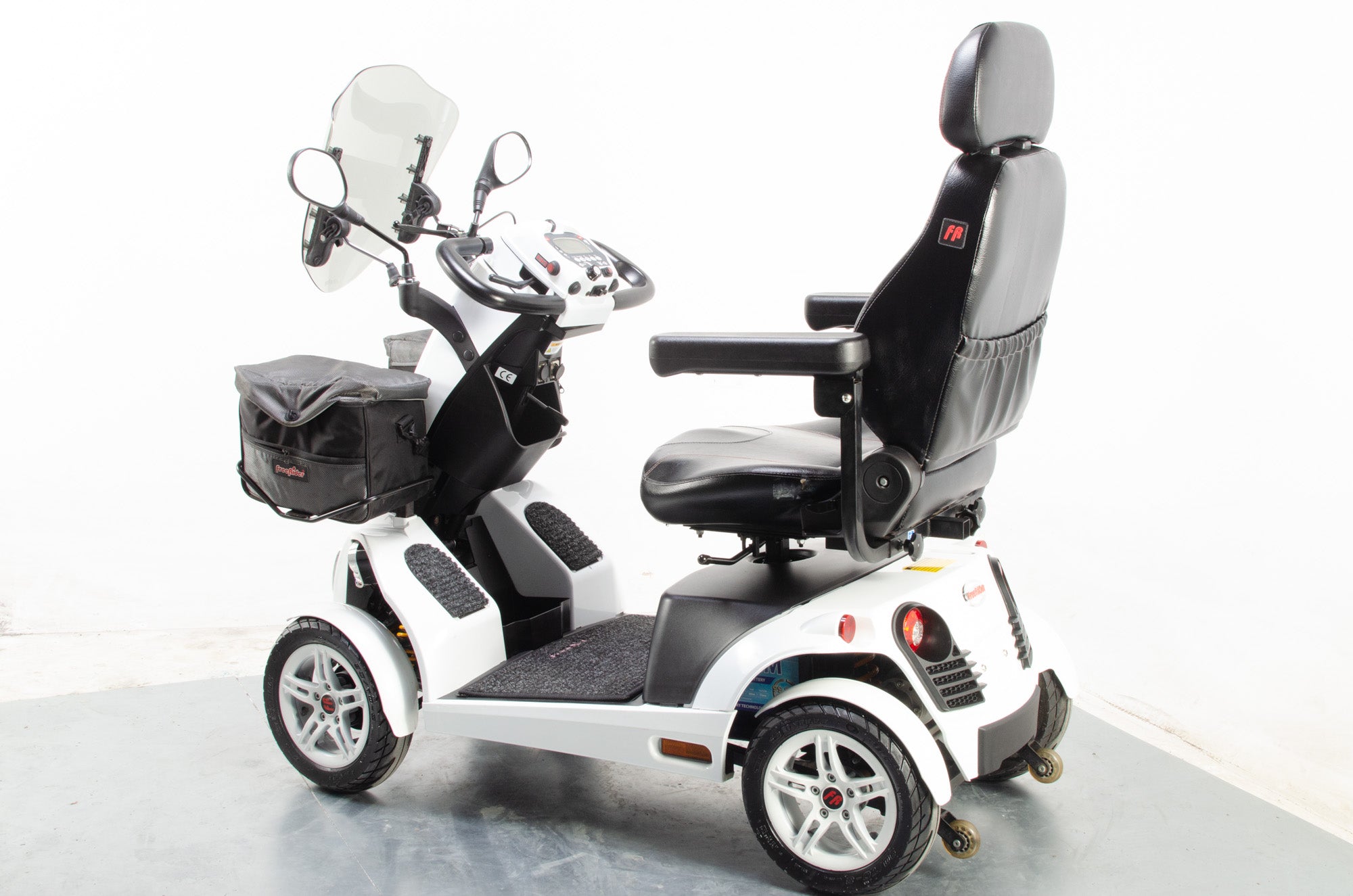 Freerider FR1 Electric Mobility Scooter Used 8mph Large Road Legal