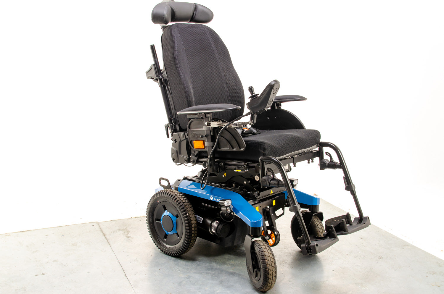 2021 Invacare Aviva RX40 Powerchair with Lift and Raiser 8mph