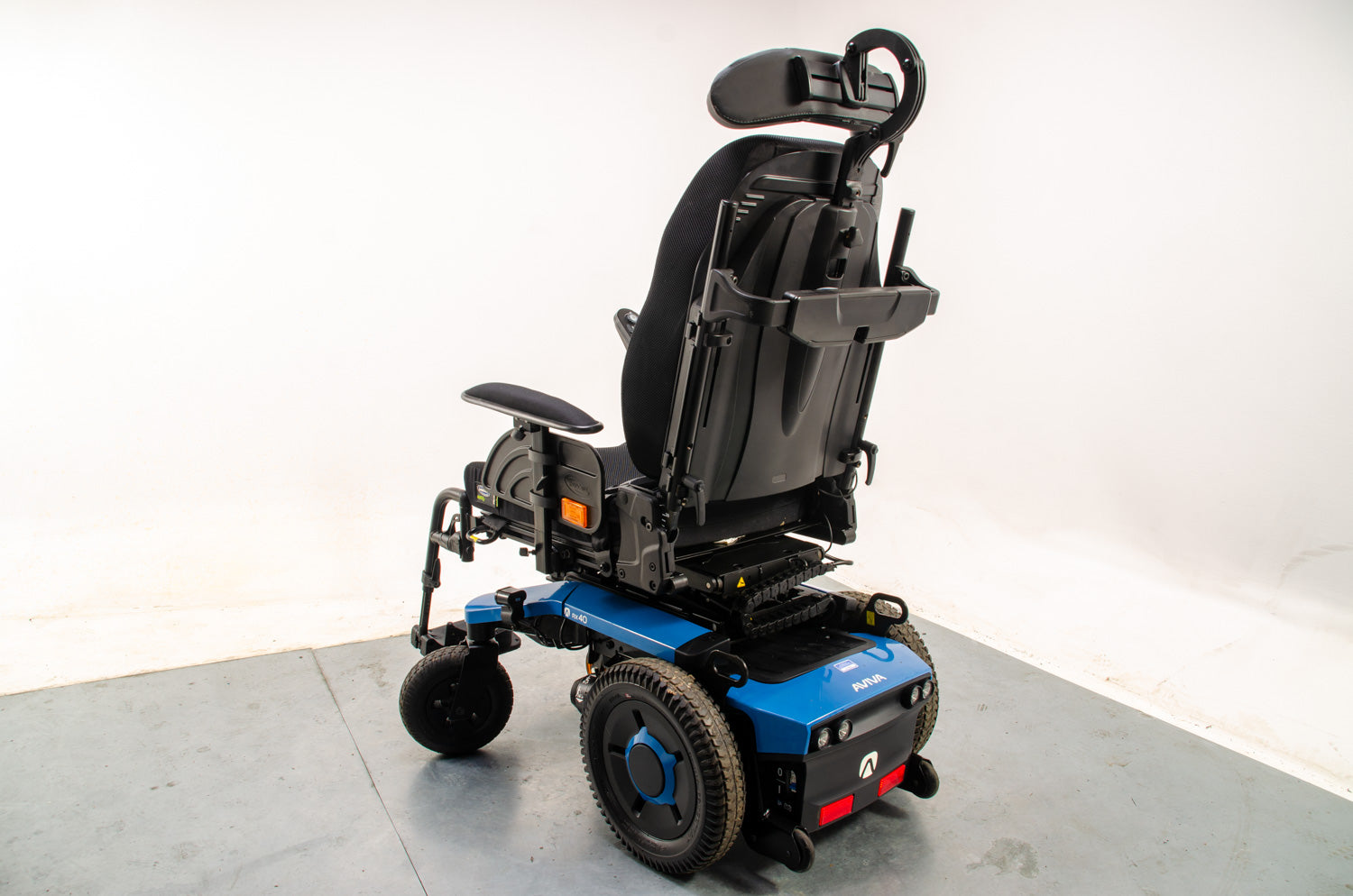 2021 Invacare Aviva RX40 Powerchair with Lift and Raiser 8mph