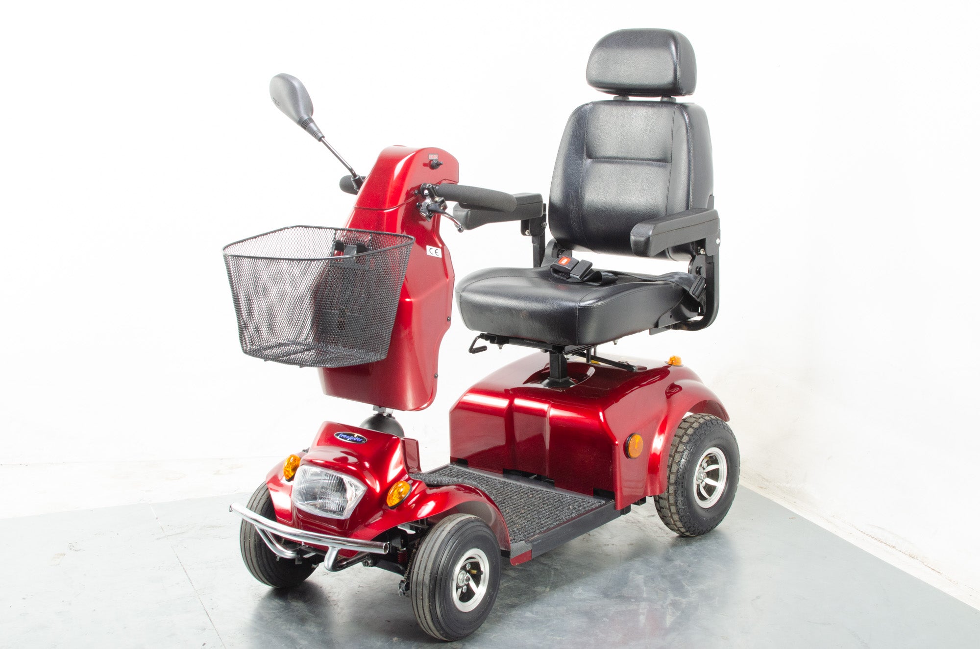 Freerider City Ranger 8 Fast Midsize Electric Mobility Scooter Pneumatic Tyres Secondary image