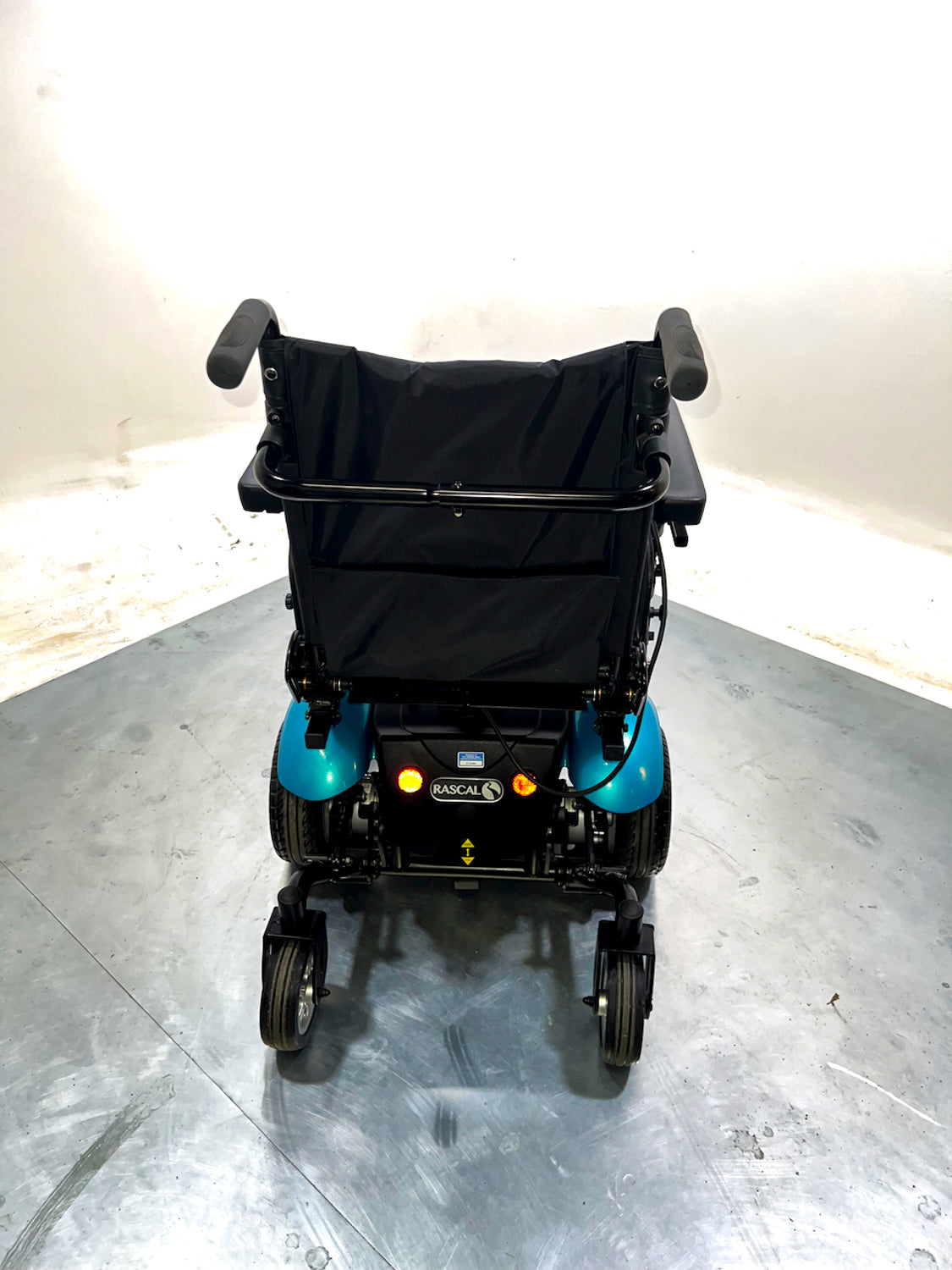 Rascal Realto Used Powerchair Electric Mobility Wheelchair Teal MWD Indoor Outdoor