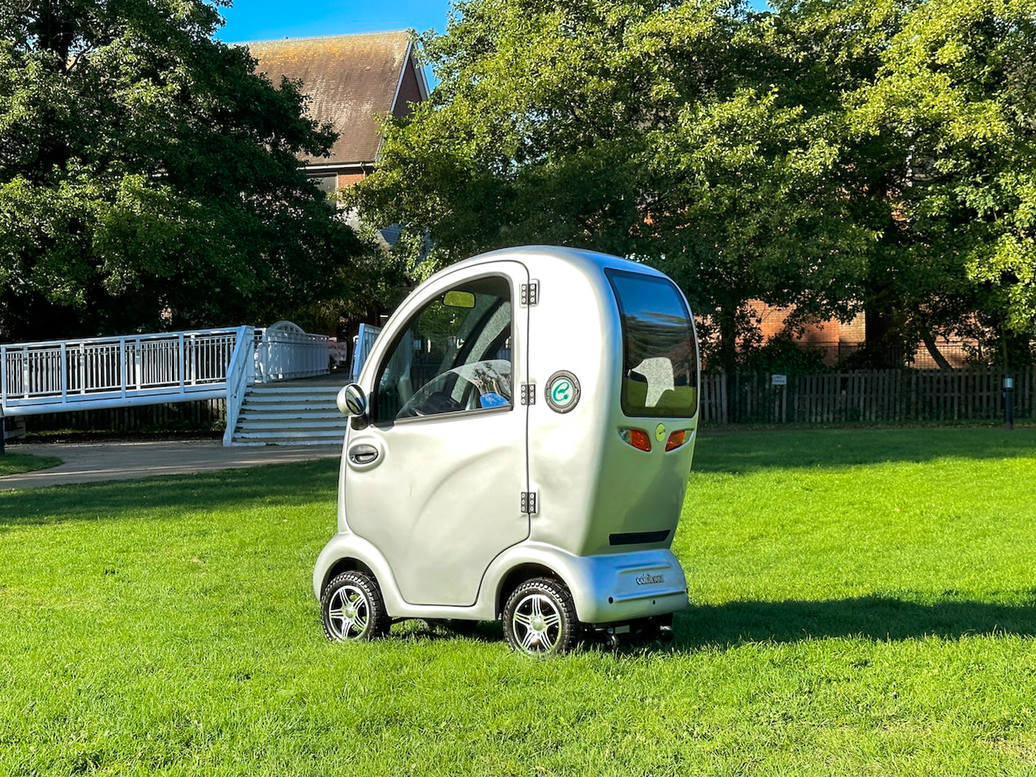 Scooterpac CabinCar MK2 8mph Covered Cabin Car Mobility Scooter Used Road Legal Silver