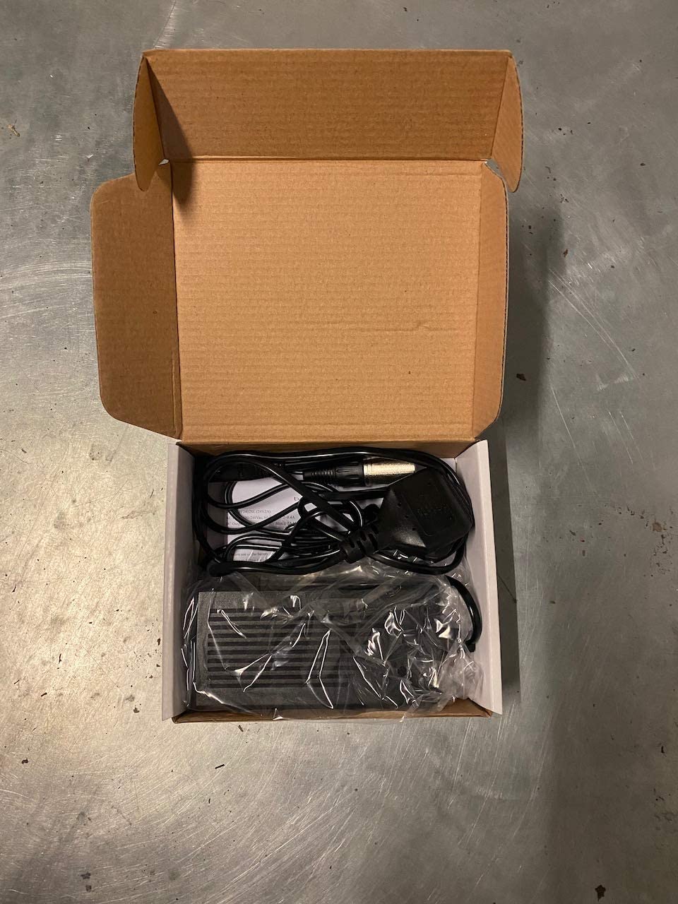 Lithium Battery Charger for Mobility Scooters Suitable for Monarch Smarti, Mobie, Drive Autofold and Others Secondary image