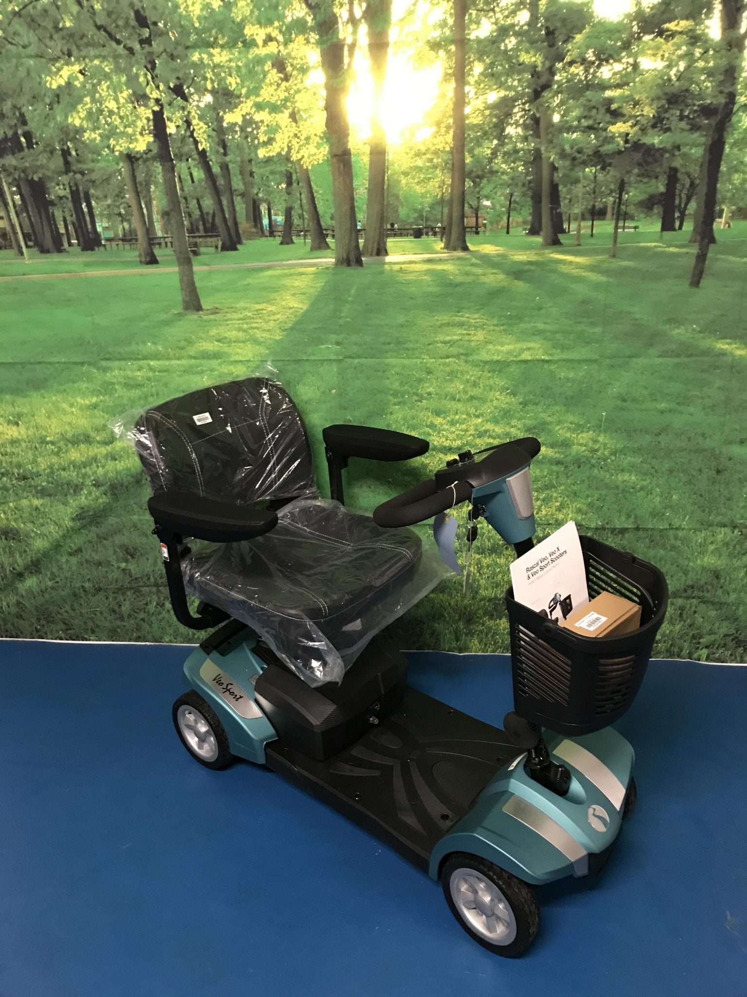 New Rascal Veo Sport from Electric Mobility 4mph Transportable Mobility Scooter