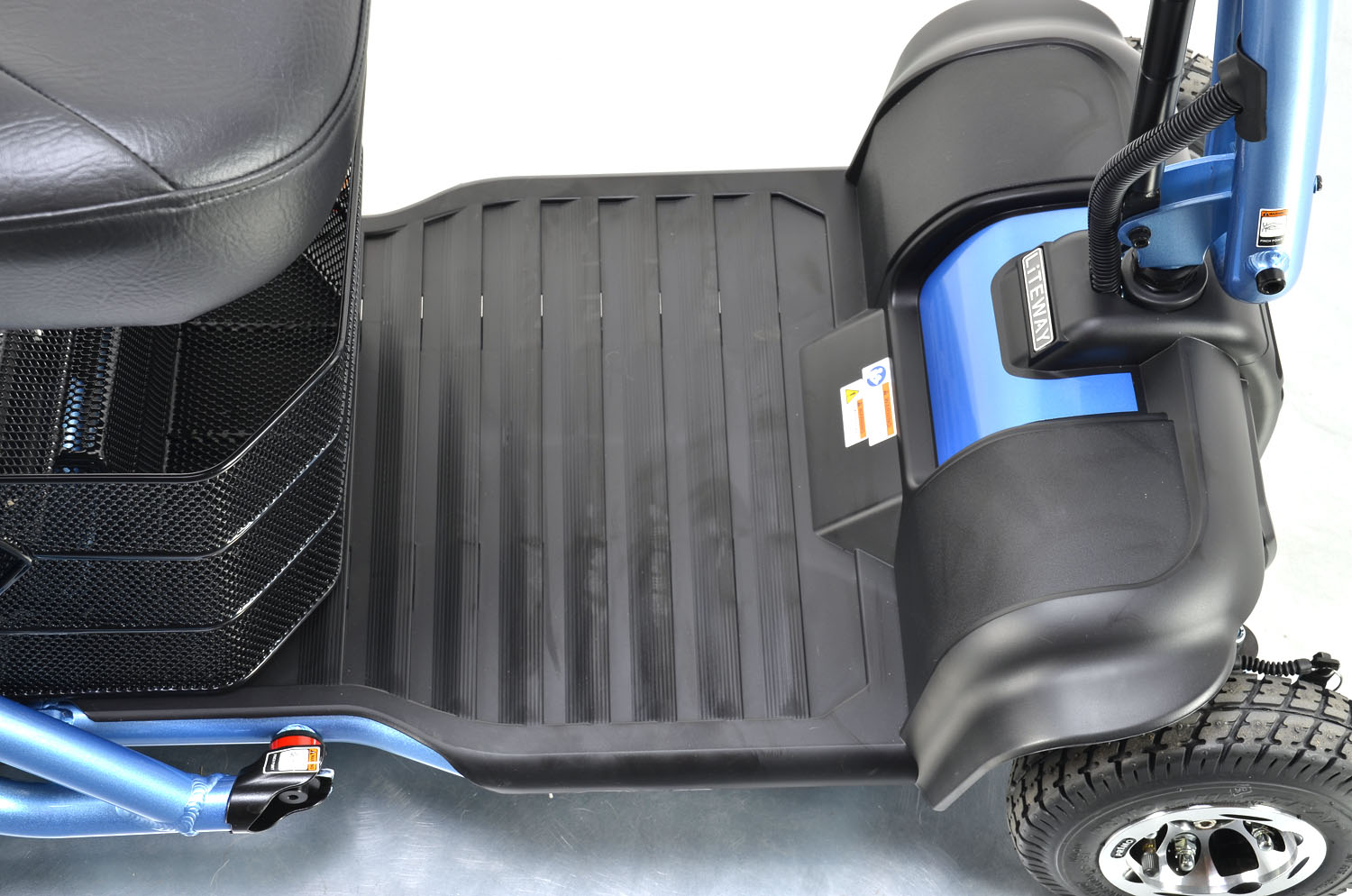 New Rascal Liteway 8 Mid Size Transportable 8mph Road Legal Electric M ...