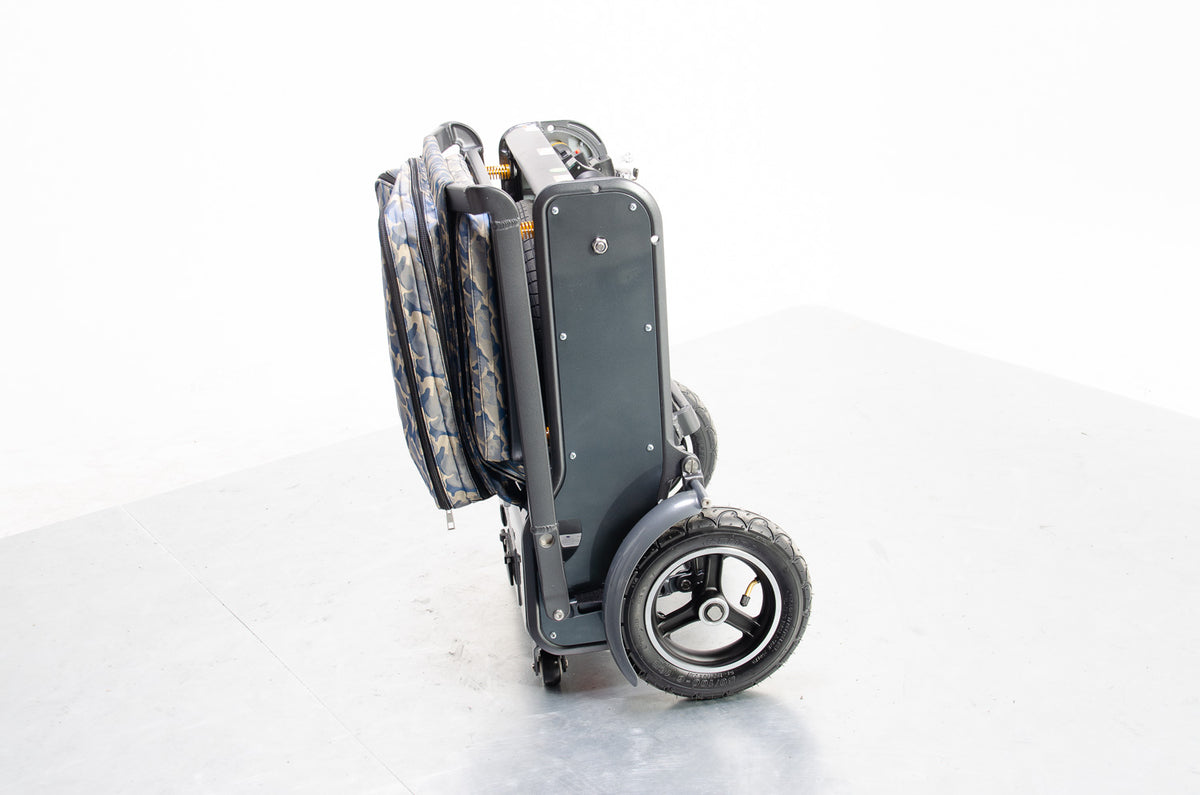eFOLDI 8mph Lightweight Folding Mobility Scooter