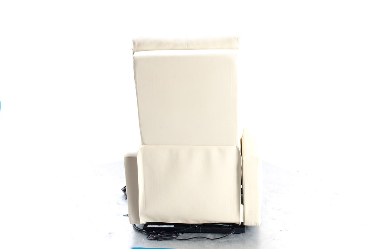 New Restwell Dual Motor Rise & Recline Chair from Drive DeVilbiss in Cream