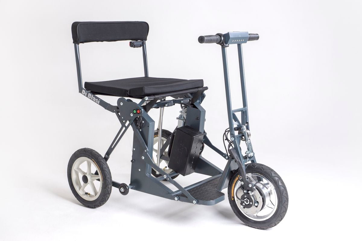 New DiBlasi R30 Automatic Folding Lightweight Mobility Scooter with Lithium Battery Main image