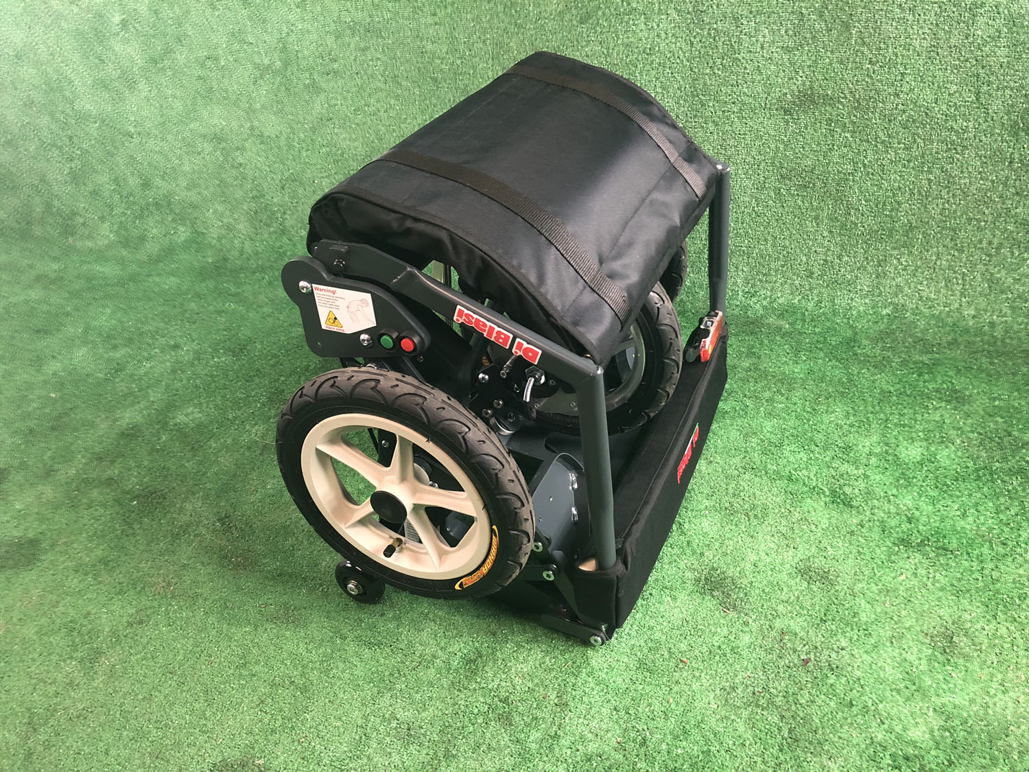 New DiBlasi R30 Automatic Folding Lightweight Mobility Scooter with Lithium Battery Secondary image