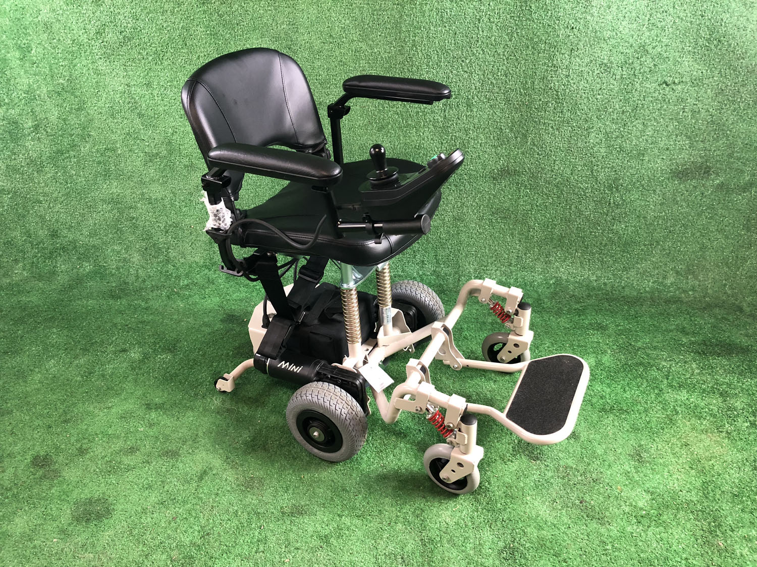 New SupaChair Mini Lightweight Transportable Powerchair with Suspension Secondary image