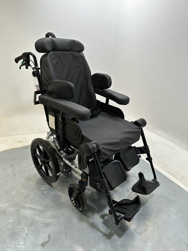 Invacare Azalea Rea with Alber Motor Assist and Leg Raiser