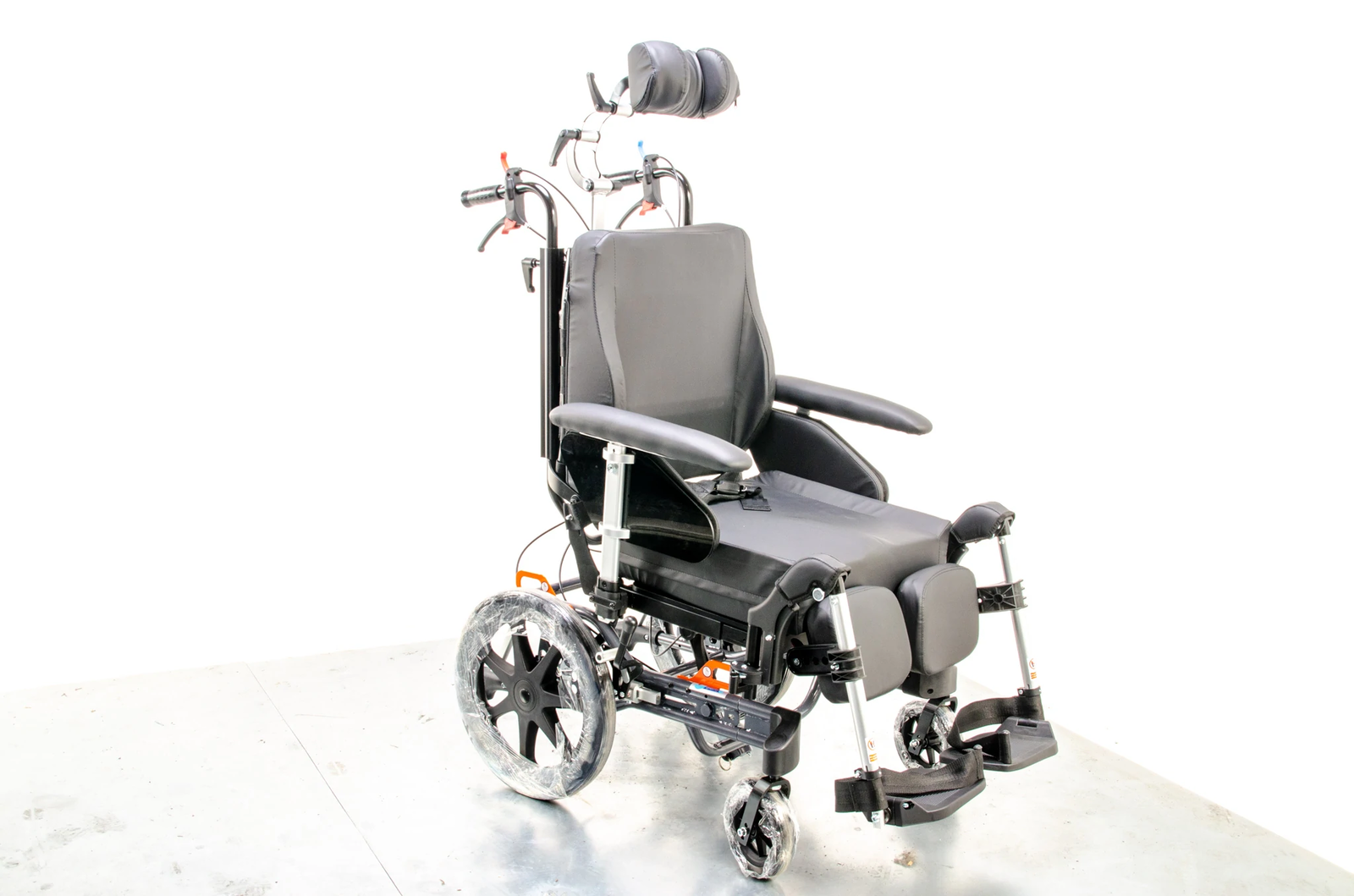 Ultimate Healthcare Gravity II Tilt in Space Attendant Manual Posture Wheelchair - Rea Azalea Clematis Secondary image