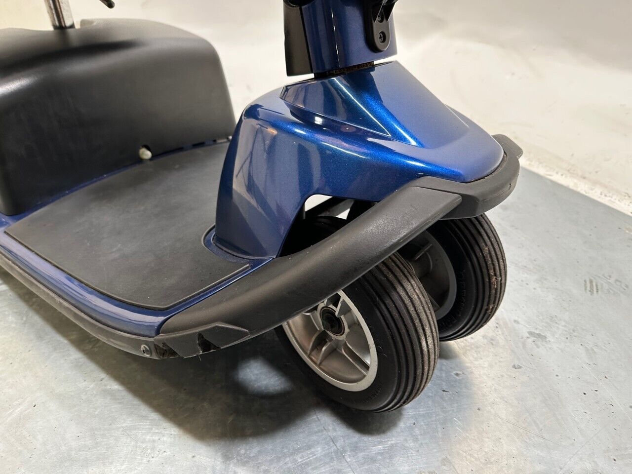 Pride Colt Twin Used Electric Mobility Scoter Transportable Trike Pavement Travel Blue 13585