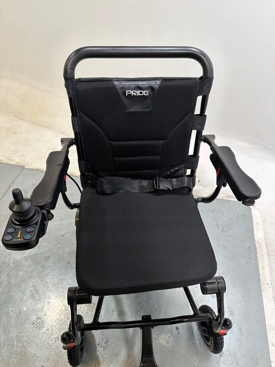 Pride iGo-lite Powerchair 2022 Carbon 4mpg