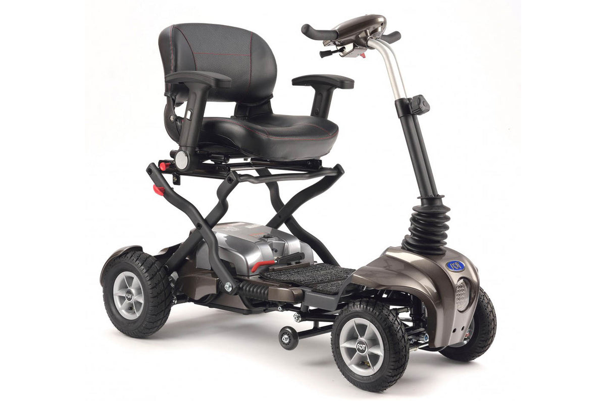 TGA Maximo 4mph Mid Size Folding Mobility Scooter Main image