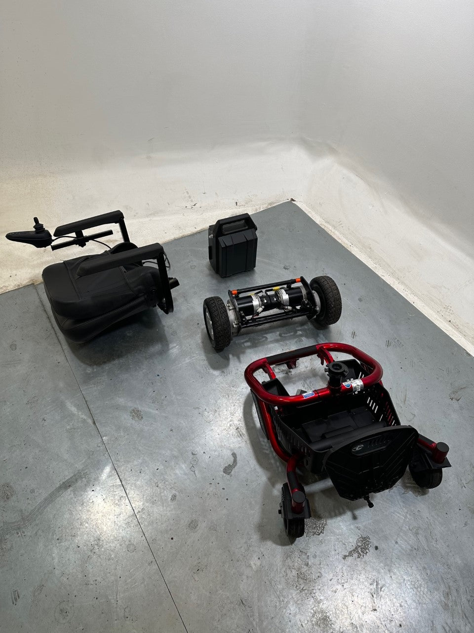 Vanos Travelux Quest Transportable Powerchair 18ah or 22ah batteries 12-15 mile range